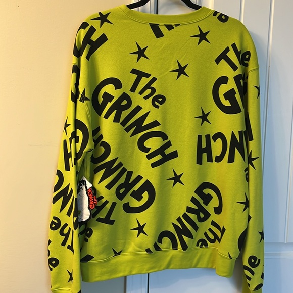 XL Grinch Sweatshirt - Picture 2 of 2